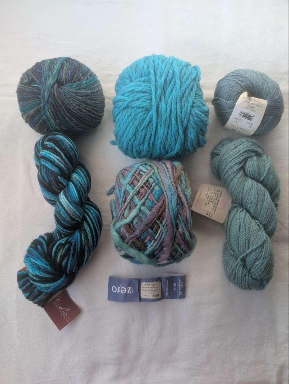 Lot Of Assorted Blue And Green Yarns - Wool Cotton Yak Alpaca Blends - Picture 15 of 16